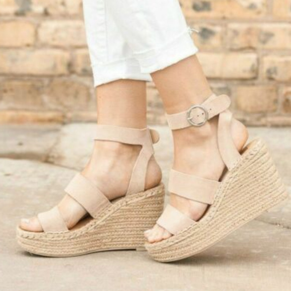 DOLCE VITA Blush Suede Wedge Sandals - Picture 2 of 8